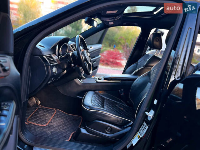 Мерседес ГЛ-Клас 2015 у Хмельницькому на Automoto.ua Чорний Мерседес ГЛ-Клас, об'ємом двигуна 3 л та пробігом 197 тис. км за 26999 $, фото 8 на Automoto.ua
