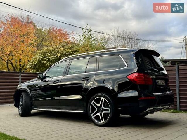 Мерседес ГЛ-класс 2015 в Киеве на Automoto.ua Черный Мерседес ГЛ-класс, объемом двигателя 3 л и пробегом 229 тыс. км за 30900 $, фото 24 на Automoto.ua
