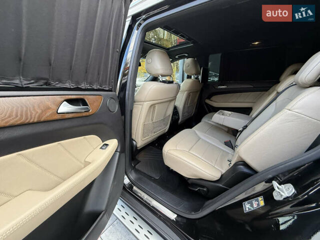 Черный Мерседес ГЛ-класс, объемом двигателя 3 л и пробегом 271 тыс. км за 35000 $, фото 21 на Automoto.ua