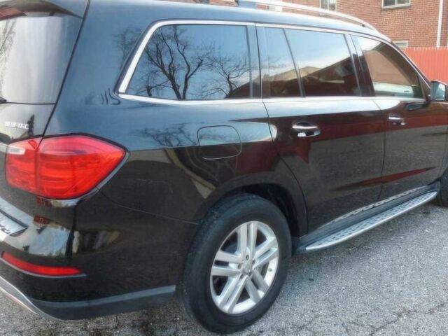 Черный Мерседес ГЛ-класс, объемом двигателя 3 л и пробегом 75 тыс. км за 12800 $, фото 6 на Automoto.ua