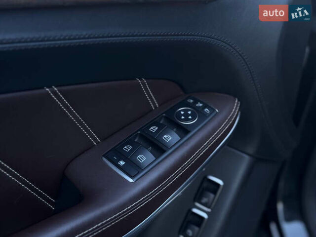 Черный Мерседес ГЛ-класс, объемом двигателя 5.46 л и пробегом 148 тыс. км за 42000 $, фото 21 на Automoto.ua