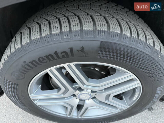 Черный Мерседес ГЛ-класс, объемом двигателя 3 л и пробегом 184 тыс. км за 33000 $, фото 8 на Automoto.ua