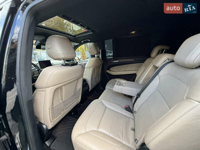 Черный Мерседес ГЛ-класс, объемом двигателя 3 л и пробегом 271 тыс. км за 35000 $, фото 25 на Automoto.ua