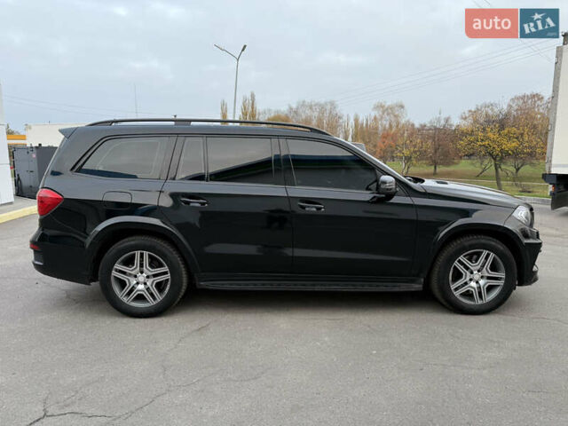 Черный Мерседес ГЛ-класс, объемом двигателя 3 л и пробегом 184 тыс. км за 33000 $, фото 2 на Automoto.ua