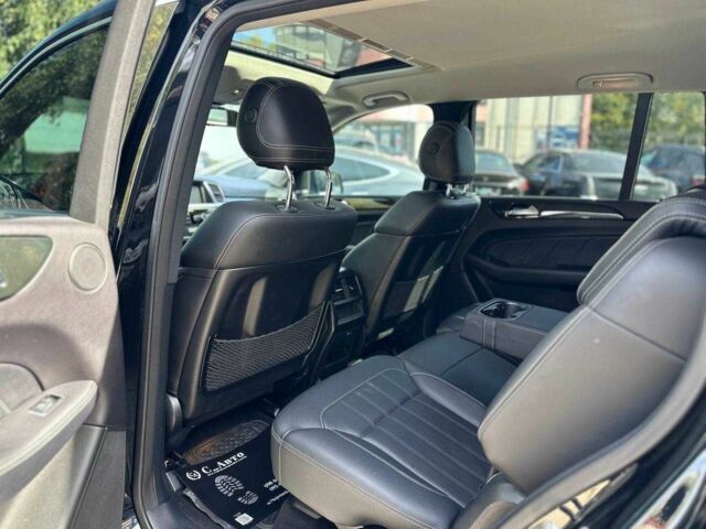 Черный Мерседес ГЛ-класс, объемом двигателя 3 л и пробегом 128 тыс. км за 32500 $, фото 16 на Automoto.ua