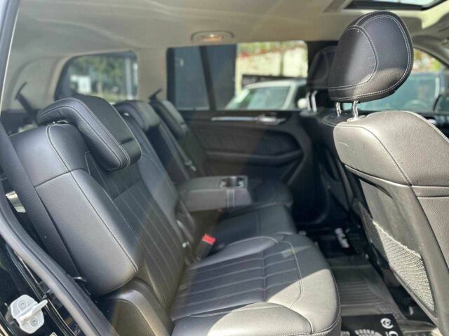 Черный Мерседес ГЛ-класс, объемом двигателя 3 л и пробегом 128 тыс. км за 32500 $, фото 19 на Automoto.ua