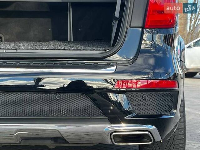 Черный Мерседес ГЛ-класс, объемом двигателя 3 л и пробегом 251 тыс. км за 31000 $, фото 11 на Automoto.ua
