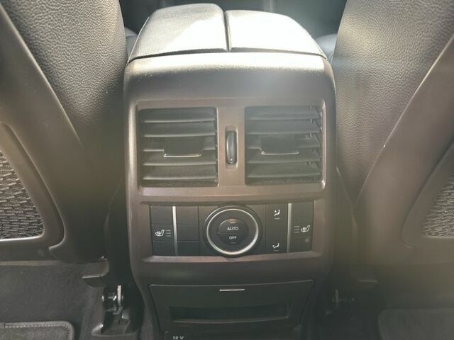 Черный Мерседес ГЛ-класс, объемом двигателя 2.1 л и пробегом 226 тыс. км за 31000 $, фото 7 на Automoto.ua