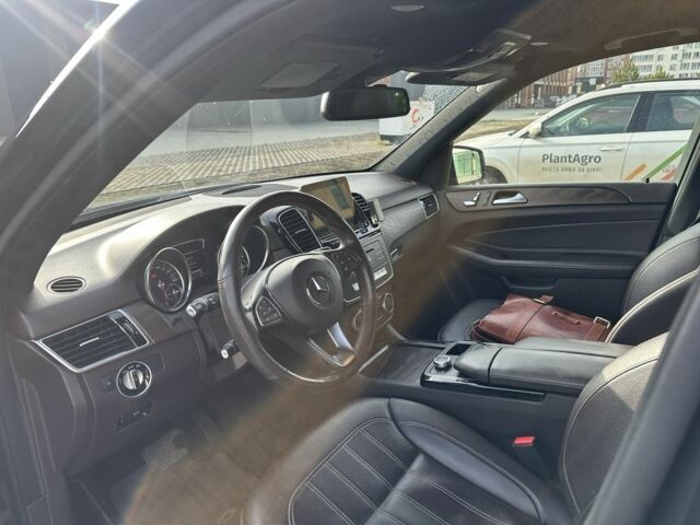 Черный Мерседес ГЛ-класс, объемом двигателя 2.1 л и пробегом 226 тыс. км за 31000 $, фото 5 на Automoto.ua