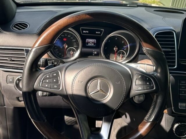 Черный Мерседес ГЛ-класс, объемом двигателя 3 л и пробегом 250 тыс. км за 41900 $, фото 2 на Automoto.ua