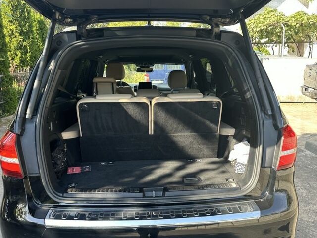 Черный Мерседес ГЛ-класс, объемом двигателя 3 л и пробегом 250 тыс. км за 41900 $, фото 4 на Automoto.ua