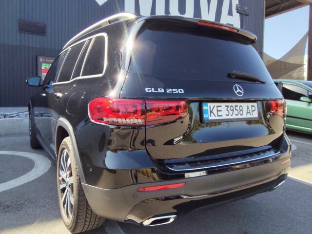 Мерседес ГЛ-класс 2021 в Днепре (Днепропетровске) на Automoto.ua Черный Мерседес ГЛ-класс, объемом двигателя 2 л и пробегом 25 тыс. км за 30000 $, фото 11 на Automoto.ua