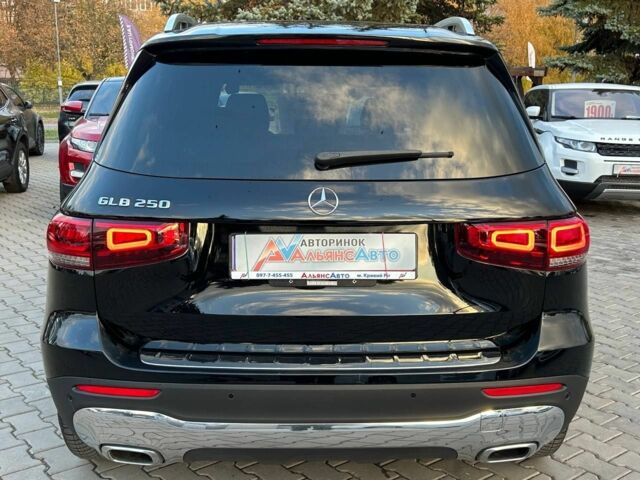 Черный Мерседес ГЛ-класс, объемом двигателя 2 л и пробегом 30 тыс. км за 33000 $, фото 5 на Automoto.ua