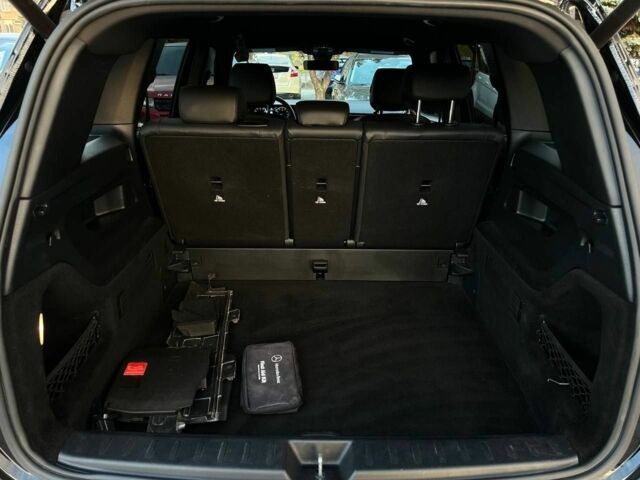 Черный Мерседес ГЛ-класс, объемом двигателя 2 л и пробегом 30 тыс. км за 33000 $, фото 21 на Automoto.ua