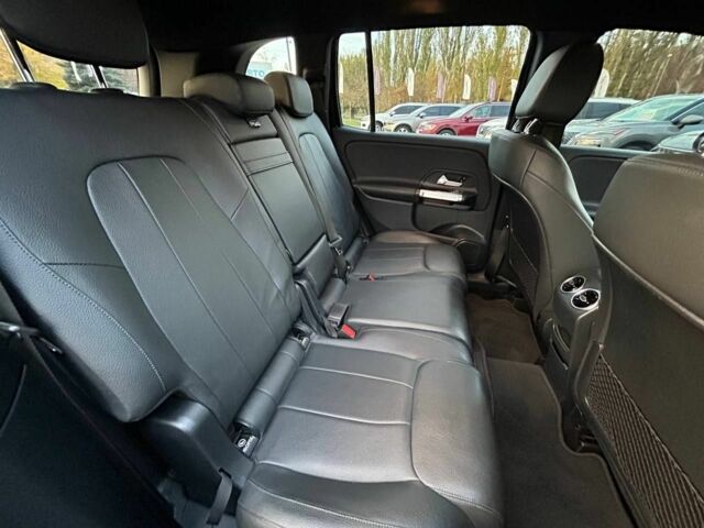 Черный Мерседес ГЛ-класс, объемом двигателя 2 л и пробегом 30 тыс. км за 33000 $, фото 19 на Automoto.ua