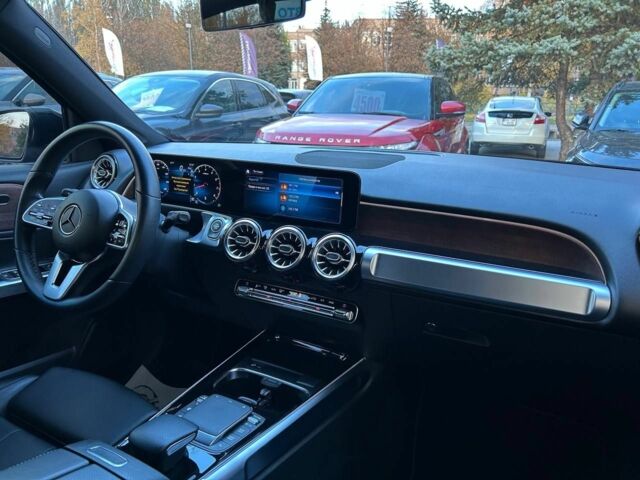 Черный Мерседес ГЛ-класс, объемом двигателя 2 л и пробегом 30 тыс. км за 33000 $, фото 14 на Automoto.ua