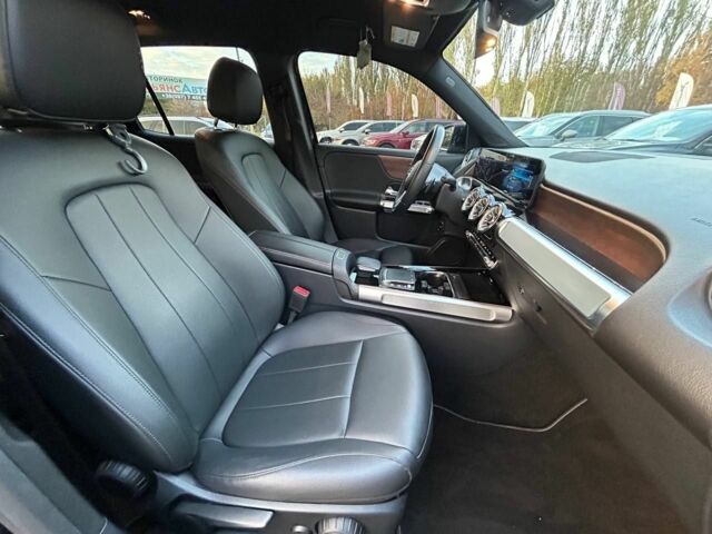 Черный Мерседес ГЛ-класс, объемом двигателя 2 л и пробегом 30 тыс. км за 33000 $, фото 18 на Automoto.ua