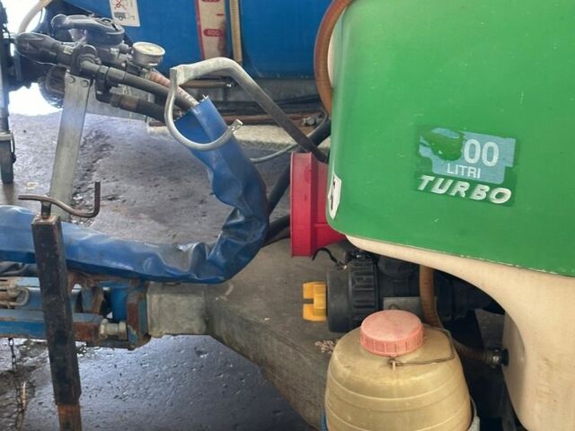 Коричневый Мерседес ГЛ-класс, объемом двигателя 3 л и пробегом 265 тыс. км за 17000 $, фото 5 на Automoto.ua