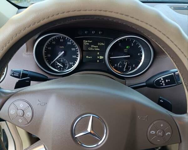 Коричневый Мерседес ГЛ-класс, объемом двигателя 2.99 л и пробегом 280 тыс. км за 19800 $, фото 6 на Automoto.ua