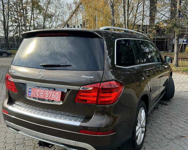 Коричневый Мерседес ГЛ-класс, объемом двигателя 3 л и пробегом 196 тыс. км за 27500 $, фото 7 на Automoto.ua