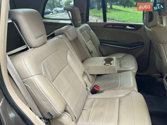 Коричневый Мерседес ГЛ-класс, объемом двигателя 2.99 л и пробегом 280 тыс. км за 21000 $, фото 39 на Automoto.ua