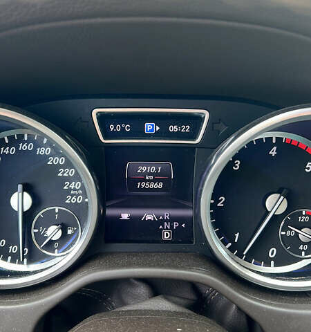 Коричневый Мерседес ГЛ-класс, объемом двигателя 3 л и пробегом 196 тыс. км за 27500 $, фото 22 на Automoto.ua