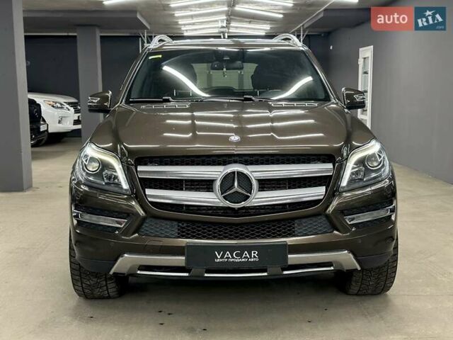 Мерседес ГЛ-Клас 2013 у Харкові на Automoto.ua Коричневий Мерседес ГЛ-Клас, об'ємом двигуна 3 л та пробігом 192 тис. км за 25600 $, фото 1 на Automoto.ua