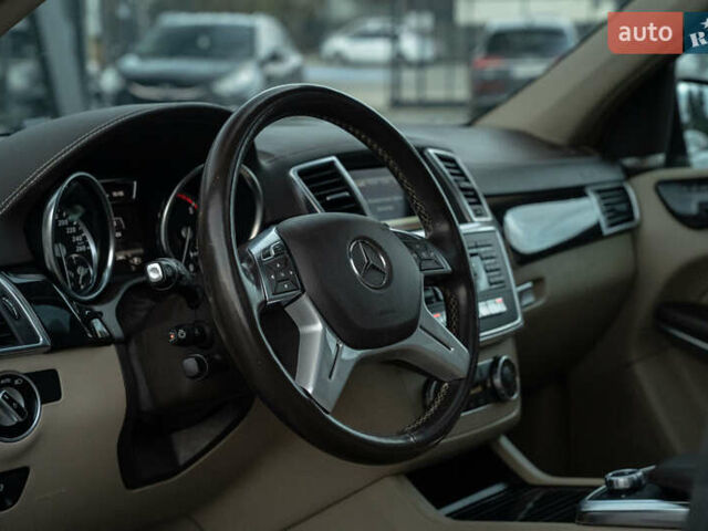 Коричневый Мерседес ГЛ-класс, объемом двигателя 3 л и пробегом 196 тыс. км за 28800 $, фото 21 на Automoto.ua