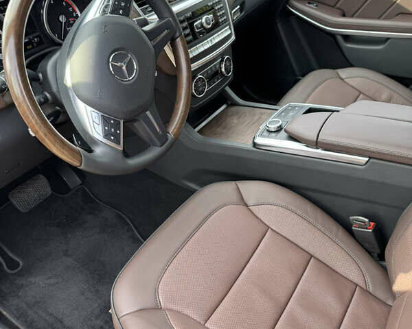 Коричневий Мерседес ГЛ-Клас, об'ємом двигуна 2.99 л та пробігом 6 тис. км за 49999 $, фото 74 на Automoto.ua