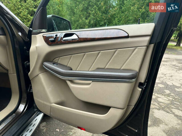 Коричневый Мерседес ГЛ-класс, объемом двигателя 2.99 л и пробегом 280 тыс. км за 21000 $, фото 35 на Automoto.ua