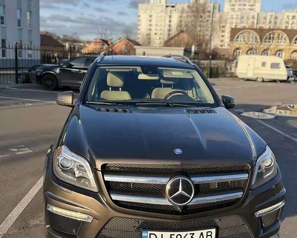 Коричневый Мерседес ГЛ-класс, объемом двигателя 4.66 л и пробегом 217 тыс. км за 27000 $, фото 3 на Automoto.ua