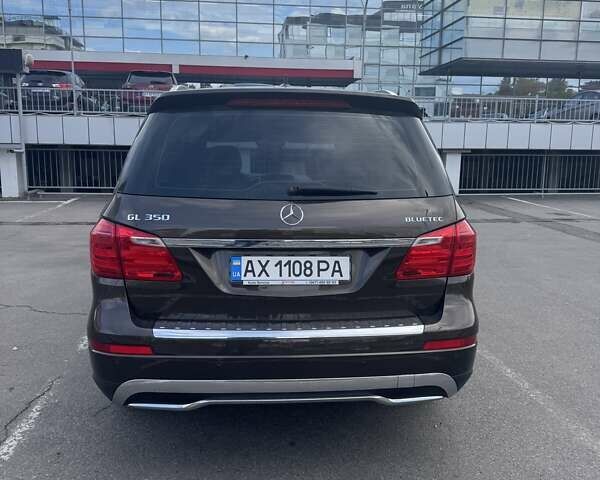 Мерседес ГЛ-Клас 2013 у Харкові на Automoto.ua Коричневий Мерседес ГЛ-Клас, об'ємом двигуна 3 л та пробігом 218 тис. км за 26000 $, фото 5 на Automoto.ua