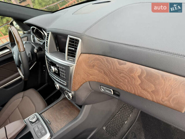 Коричневий Мерседес ГЛ-Клас, об'ємом двигуна 2.99 л та пробігом 6 тис. км за 49999 $, фото 42 на Automoto.ua