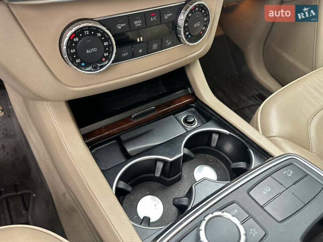 Коричневый Мерседес ГЛ-класс, объемом двигателя 2.99 л и пробегом 280 тыс. км за 21000 $, фото 52 на Automoto.ua