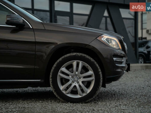 Коричневый Мерседес ГЛ-класс, объемом двигателя 3 л и пробегом 196 тыс. км за 28800 $, фото 11 на Automoto.ua