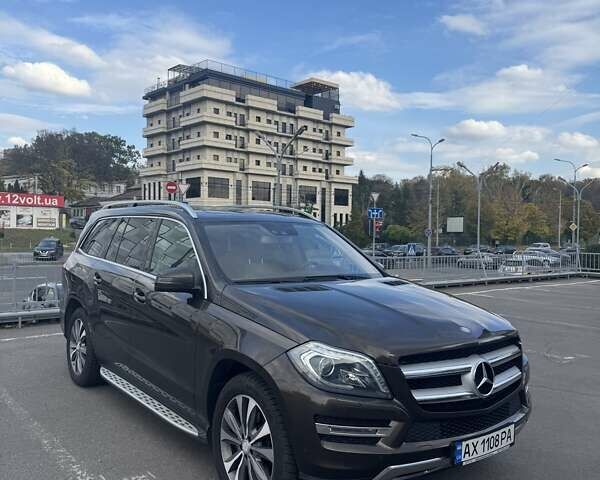 Мерседес ГЛ-Клас 2013 у Харкові на Automoto.ua Коричневий Мерседес ГЛ-Клас, об'ємом двигуна 3 л та пробігом 218 тис. км за 26000 $, фото 8 на Automoto.ua