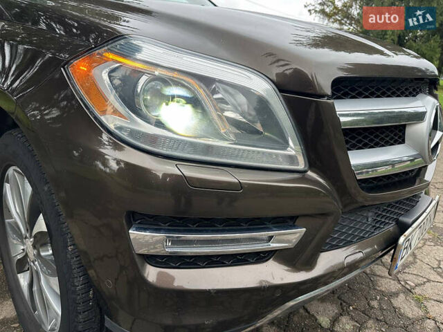 Коричневый Мерседес ГЛ-класс, объемом двигателя 2.99 л и пробегом 280 тыс. км за 21000 $, фото 9 на Automoto.ua