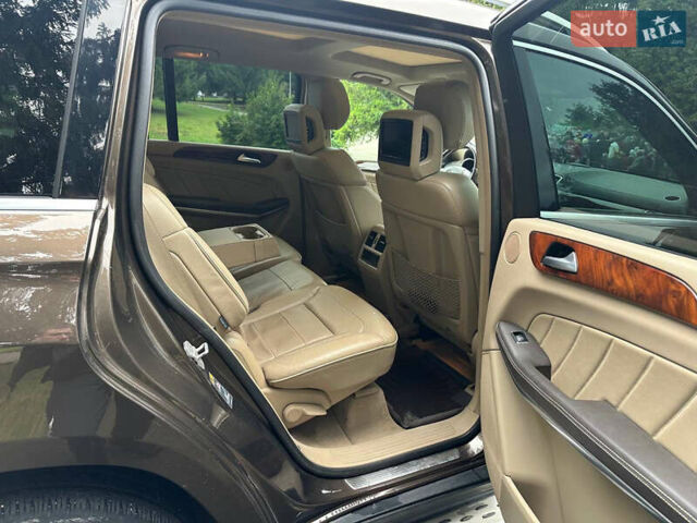 Коричневый Мерседес ГЛ-класс, объемом двигателя 2.99 л и пробегом 280 тыс. км за 21000 $, фото 37 на Automoto.ua