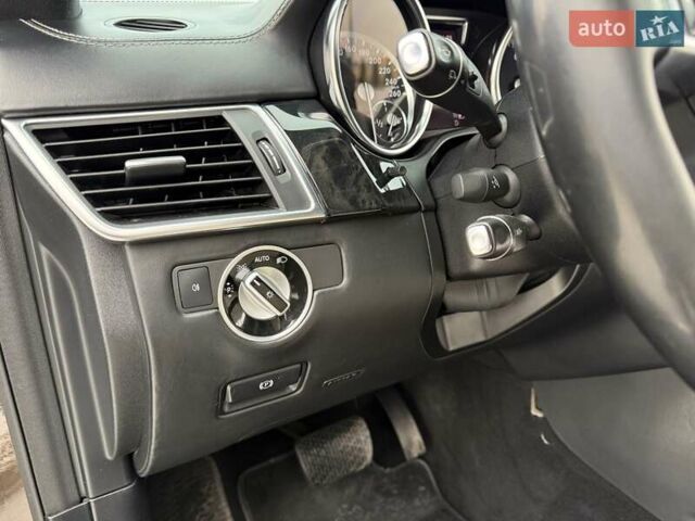 Коричневий Мерседес ГЛ-Клас, об'ємом двигуна 4.66 л та пробігом 210 тис. км за 25500 $, фото 19 на Automoto.ua