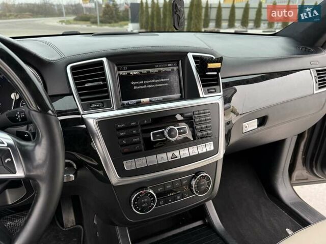 Коричневий Мерседес ГЛ-Клас, об'ємом двигуна 4.66 л та пробігом 210 тис. км за 25500 $, фото 17 на Automoto.ua