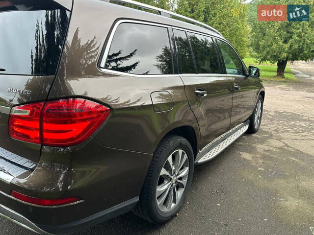 Коричневый Мерседес ГЛ-класс, объемом двигателя 2.99 л и пробегом 280 тыс. км за 21000 $, фото 16 на Automoto.ua