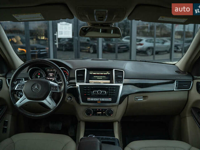 Коричневый Мерседес ГЛ-класс, объемом двигателя 3 л и пробегом 196 тыс. км за 28800 $, фото 22 на Automoto.ua