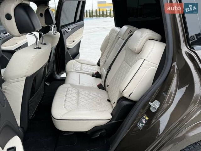 Коричневий Мерседес ГЛ-Клас, об'ємом двигуна 4.66 л та пробігом 210 тис. км за 25500 $, фото 6 на Automoto.ua