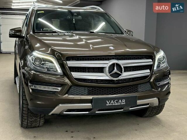 Мерседес ГЛ-Клас 2013 у Харкові на Automoto.ua Коричневий Мерседес ГЛ-Клас, об'ємом двигуна 3 л та пробігом 192 тис. км за 25600 $, фото 11 на Automoto.ua
