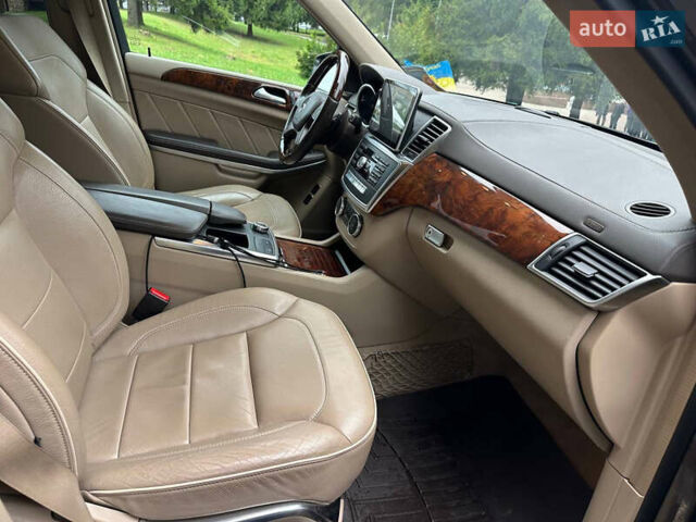 Коричневый Мерседес ГЛ-класс, объемом двигателя 2.99 л и пробегом 280 тыс. км за 21000 $, фото 33 на Automoto.ua