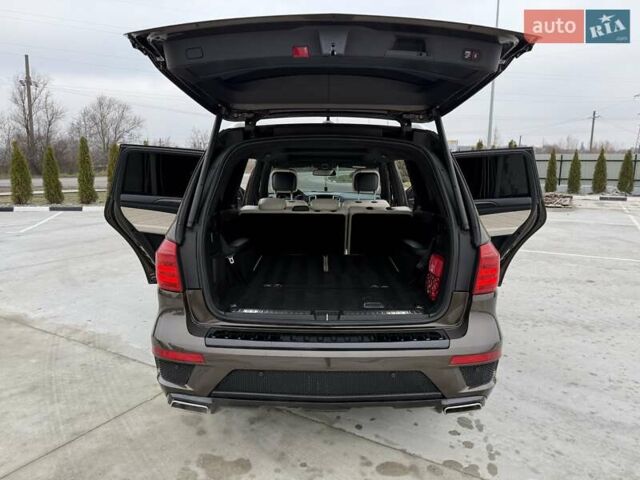 Коричневий Мерседес ГЛ-Клас, об'ємом двигуна 4.66 л та пробігом 210 тис. км за 25500 $, фото 9 на Automoto.ua