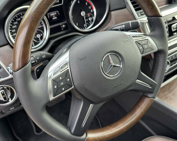 Коричневий Мерседес ГЛ-Клас, об'ємом двигуна 2.99 л та пробігом 6 тис. км за 49999 $, фото 55 на Automoto.ua