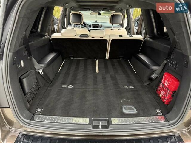 Коричневий Мерседес ГЛ-Клас, об'ємом двигуна 4.66 л та пробігом 210 тис. км за 25500 $, фото 5 на Automoto.ua