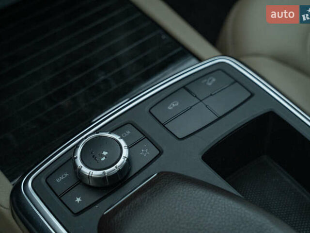 Коричневый Мерседес ГЛ-класс, объемом двигателя 3 л и пробегом 196 тыс. км за 28800 $, фото 31 на Automoto.ua