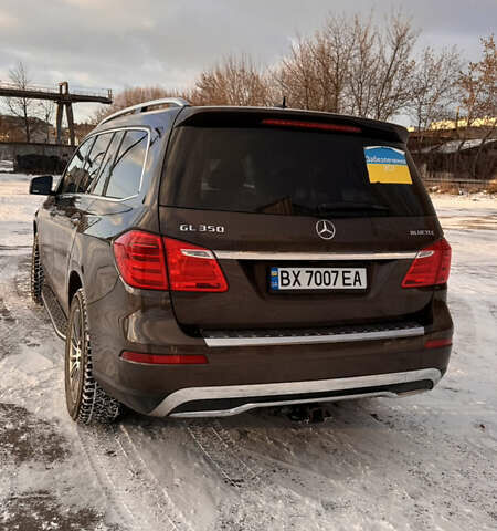 Мерседес ГЛ-класс 2014 в Хмельницком на Automoto.ua Коричневый Мерседес ГЛ-класс, объемом двигателя 3 л и пробегом 270 тыс. км за 23000 $, фото 9 на Automoto.ua